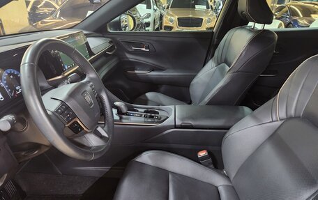 Toyota Crown, 2024 год, 4 390 099 рублей, 6 фотография