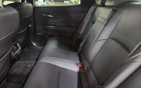 Toyota Crown, 2024 год, 4 390 099 рублей, 15 фотография