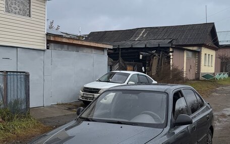 Hyundai Accent II, 2004 год, 180 000 рублей, 1 фотография