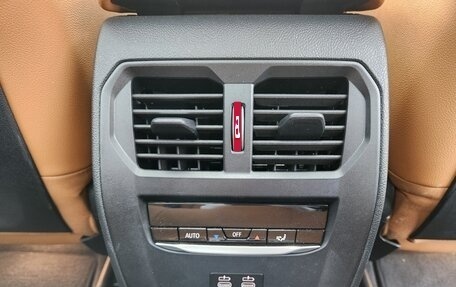 BMW 3 серия, 2022 год, 3 650 999 рублей, 13 фотография