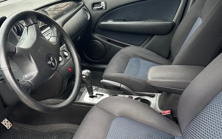 Mitsubishi Outlander III рестайлинг 3, 2006 год, 990 000 рублей, 5 фотография