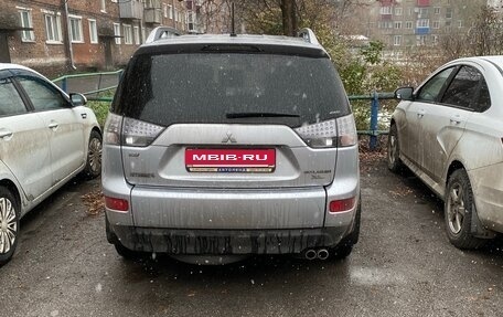 Mitsubishi Outlander III рестайлинг 3, 2007 год, 1 250 000 рублей, 5 фотография