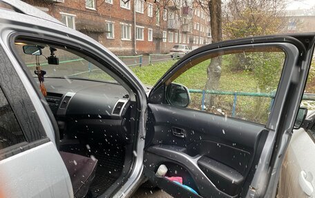 Mitsubishi Outlander III рестайлинг 3, 2007 год, 1 250 000 рублей, 15 фотография