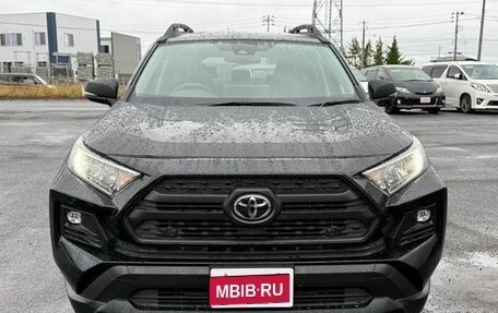 Toyota RAV4, 2022 год, 2 310 555 рублей, 2 фотография