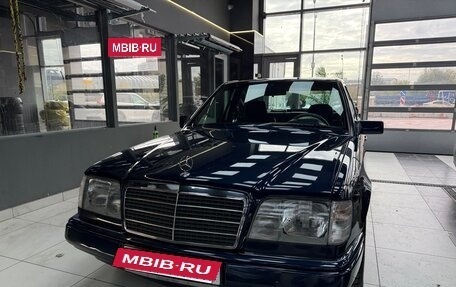 Mercedes-Benz E-Класс, 1995 год, 3 800 000 рублей, 2 фотография