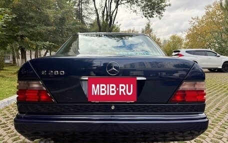 Mercedes-Benz E-Класс, 1995 год, 3 800 000 рублей, 7 фотография