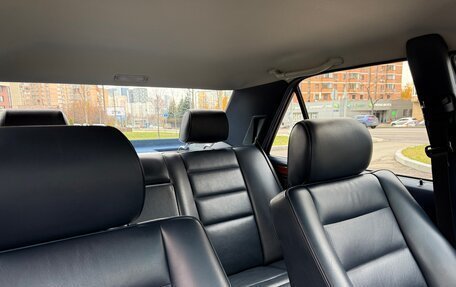 Mercedes-Benz E-Класс, 1995 год, 3 800 000 рублей, 24 фотография