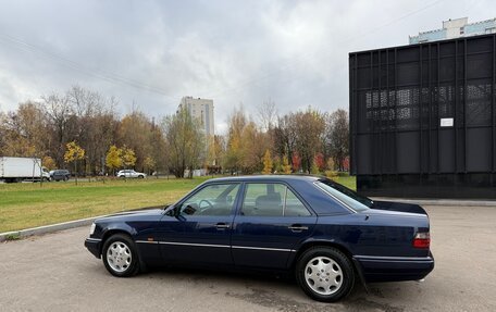 Mercedes-Benz E-Класс, 1995 год, 3 800 000 рублей, 19 фотография
