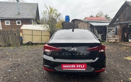 Hyundai Elantra VI рестайлинг, 2019 год, 1 890 000 рублей, 5 фотография