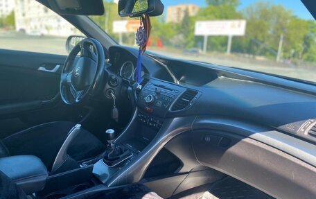 Honda Accord VIII рестайлинг, 2011 год, 968 000 рублей, 3 фотография