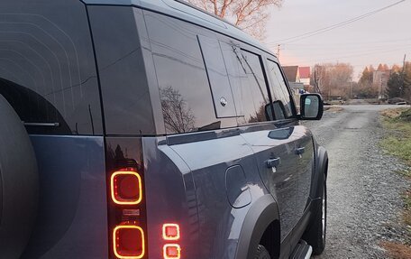 Land Rover Defender II, 2021 год, 4 900 000 рублей, 5 фотография