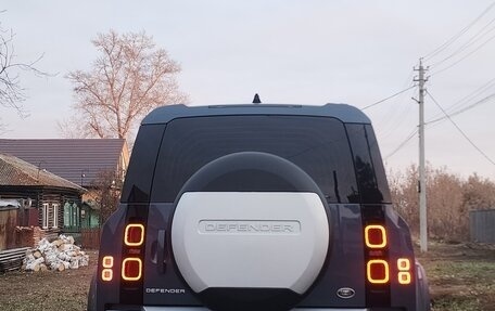 Land Rover Defender II, 2021 год, 4 900 000 рублей, 3 фотография