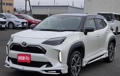 Toyota Yaris Cross, 2022 год, 1 560 000 рублей, 1 фотография