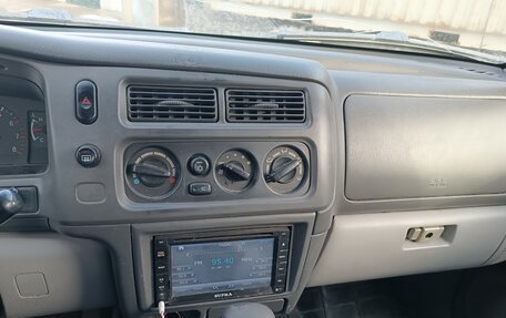 Mitsubishi Montero Sport, 2003 год, 780 000 рублей, 2 фотография