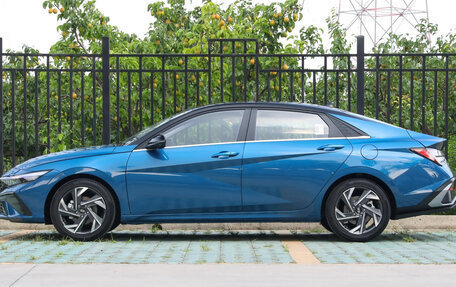 Hyundai Elantra, 2025 год, 1 648 500 рублей, 4 фотография