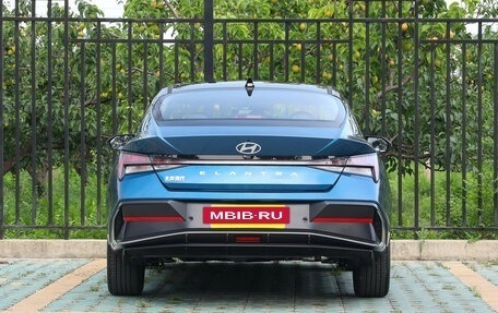 Hyundai Elantra, 2025 год, 1 648 500 рублей, 6 фотография