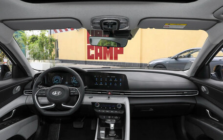 Hyundai Elantra, 2025 год, 1 648 500 рублей, 13 фотография