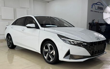 Hyundai Elantra, 2022 год, 1 650 000 рублей, 3 фотография