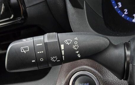 Toyota Yaris Cross, 2022 год, 1 560 000 рублей, 19 фотография