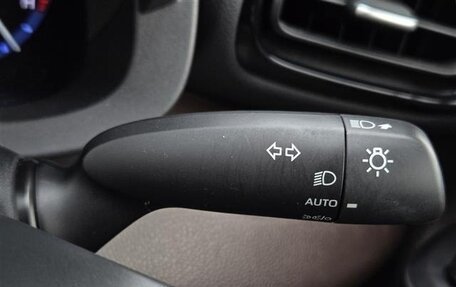 Toyota Yaris Cross, 2022 год, 1 560 000 рублей, 20 фотография