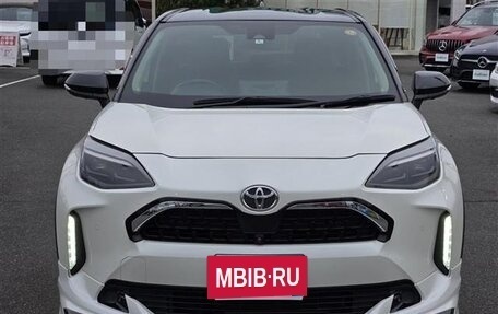Toyota Yaris Cross, 2022 год, 1 560 000 рублей, 8 фотография