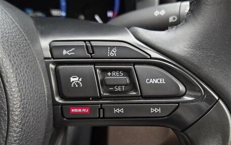 Toyota Yaris Cross, 2022 год, 1 560 000 рублей, 18 фотография