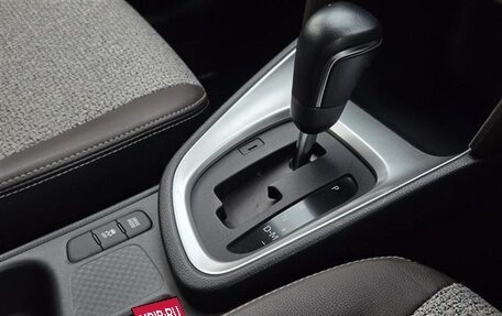 Toyota Yaris Cross, 2022 год, 1 560 000 рублей, 22 фотография