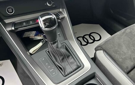 Audi Q3, 2021 год, 2 050 000 рублей, 23 фотография