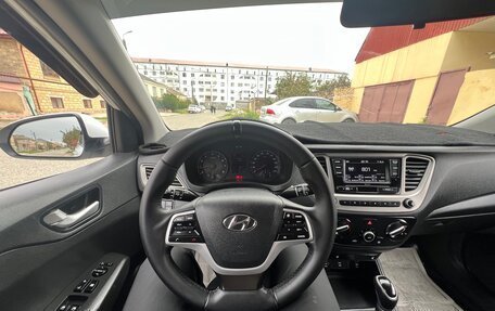 Hyundai Solaris II рестайлинг, 2021 год, 1 270 000 рублей, 17 фотография