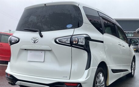 Toyota Sienta II, 2021 год, 1 230 000 рублей, 5 фотография