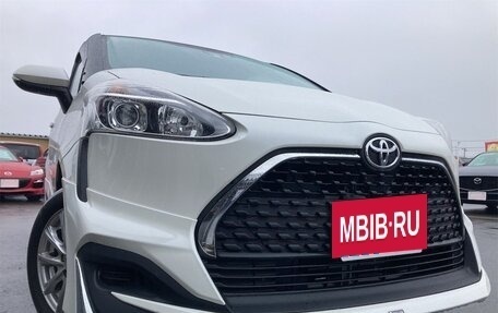 Toyota Sienta II, 2021 год, 1 230 000 рублей, 8 фотография