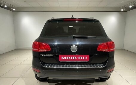 Volkswagen Touareg III, 2012 год, 2 349 000 рублей, 6 фотография
