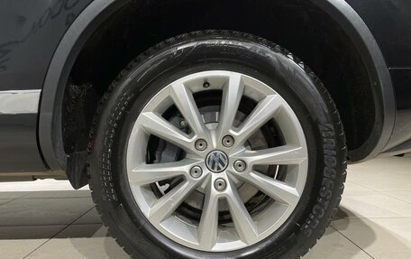 Volkswagen Touareg III, 2012 год, 2 349 000 рублей, 22 фотография