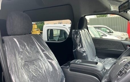 Toyota HiAce H200, 2025 год, 5 200 000 рублей, 13 фотография