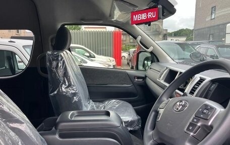 Toyota HiAce H200, 2025 год, 5 200 000 рублей, 14 фотография