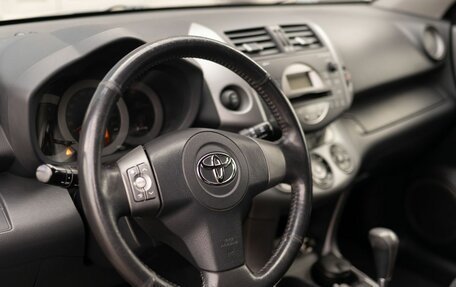 Toyota RAV4, 2006 год, 1 200 000 рублей, 11 фотография