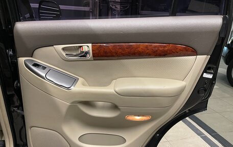 Toyota Land Cruiser Prado 120 рестайлинг, 2004 год, 1 750 000 рублей, 19 фотография