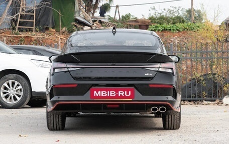 Hyundai Elantra, 2025 год, 1 735 800 рублей, 6 фотография