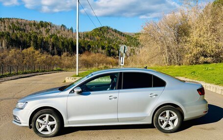 Volkswagen Jetta VI, 2014 год, 880 000 рублей, 3 фотография