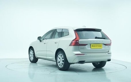 Volvo XC60 II, 2022 год, 2 750 000 рублей, 4 фотография
