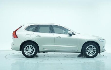 Volvo XC60 II, 2022 год, 2 750 000 рублей, 8 фотография