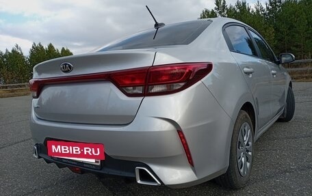 KIA Rio IV, 2021 год, 1 570 000 рублей, 4 фотография