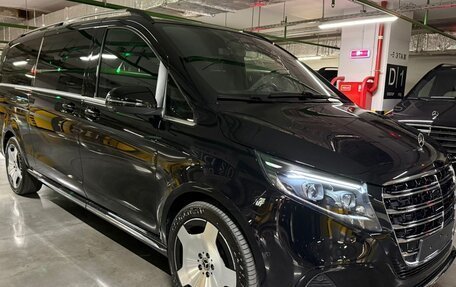 Mercedes-Benz V-Класс, 2025 год, 14 920 000 рублей, 3 фотография