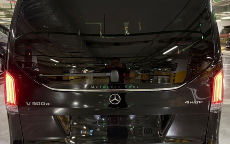 Mercedes-Benz V-Класс, 2025 год, 14 920 000 рублей, 4 фотография