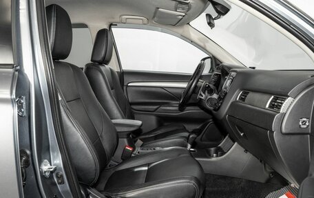 Mitsubishi Outlander III рестайлинг 3, 2012 год, 1 548 000 рублей, 5 фотография