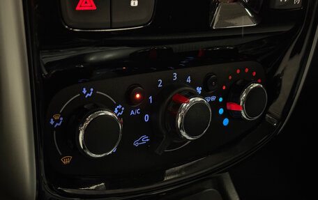 Nissan Terrano III, 2017 год, 1 243 200 рублей, 15 фотография