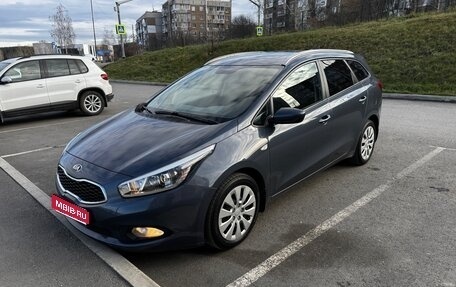 KIA cee'd III, 2014 год, 1 028 000 рублей, 1 фотография