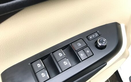 Toyota Highlander III, 2014 год, 3 290 000 рублей, 26 фотография