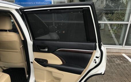 Toyota Highlander III, 2014 год, 3 290 000 рублей, 32 фотография