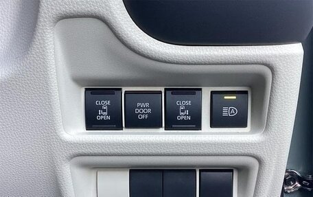 Toyota Sienta, 2022 год, 1 309 000 рублей, 15 фотография